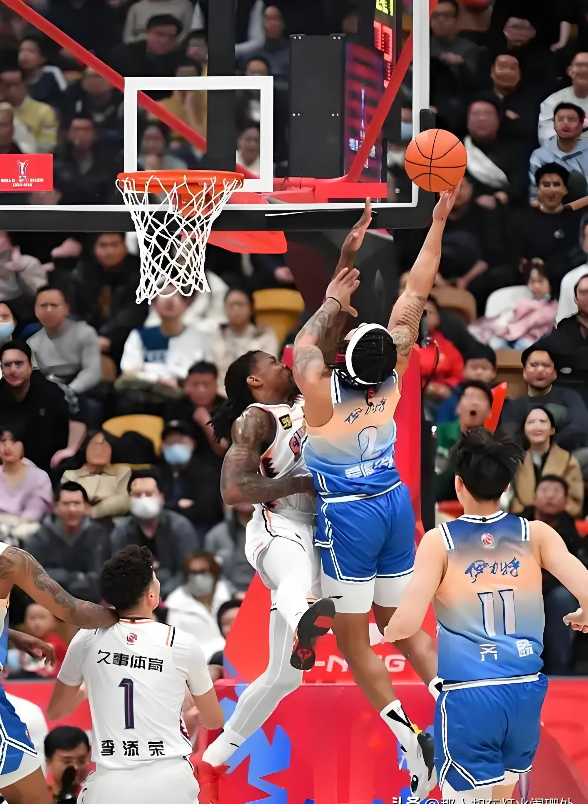 泛亚体育 - 加时末段马赛防线松动：CBA常规赛节点到来，气氛紧张，轮换策略成焦点