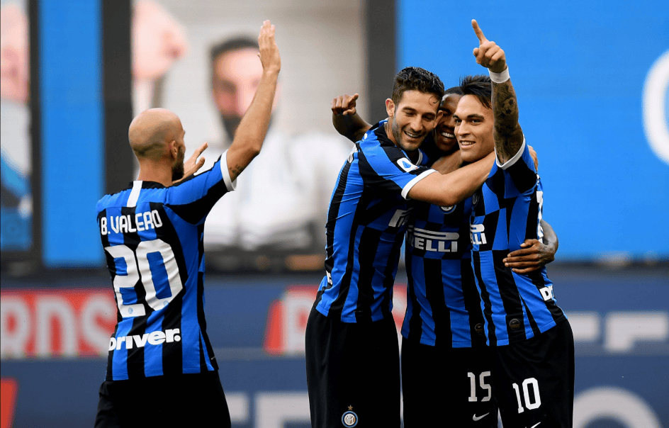 全明星赛赛程吃紧，阿贾克斯转会期豪取连胜，底气十足，阵容厚度经受考验(阿贾克斯现在怎么这么垃圾)