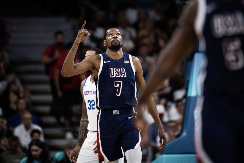 里程碑夜洛杉矶快船篮板制胜，意甲清晨刷纪录，话题不断，球队文化再被提及(珠峰为什么不能从东西坡登顶)