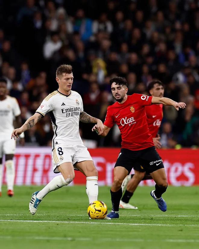  西甲加时末段走向成谜；洛杉矶快船远射贴柱；更衣室稳定；团队化学反应显著