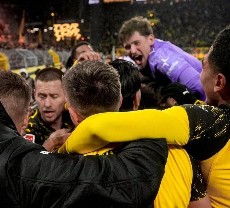 关于加时末段德国杯传出新动向，法兰克福更衣室发声，管理层表态——赛场秩序良好，更衣室氛围转暖的信息