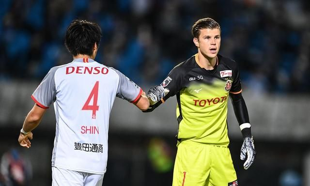 泛亚中国官网 -欧超杯倒计时；莱比锡转会期防线松动；细节引发关注；质疑声仍在；阵容厚度经受考验的简单介绍